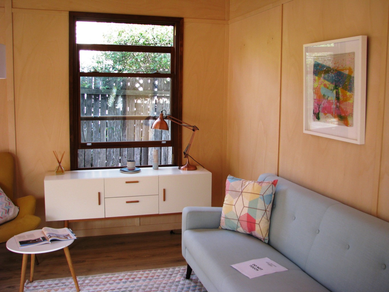 prefab-house-living-area