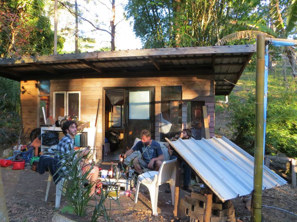 Offgrid Billen Cliffs Solar Hut